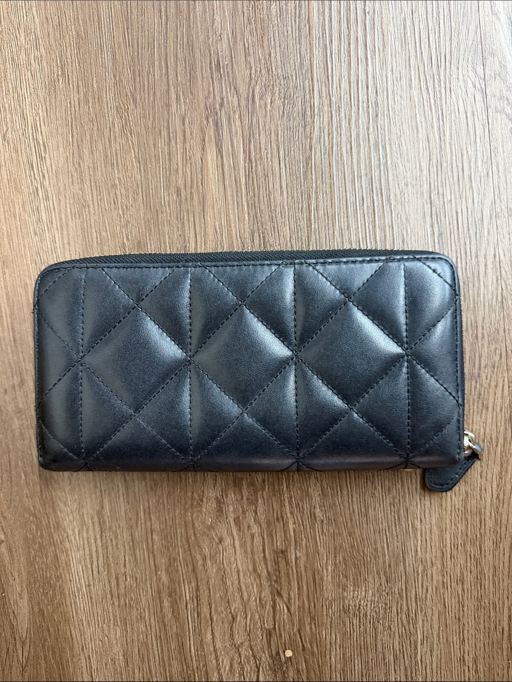 Coach Black Quilted Wallet with Gold Logo - Picture 2 of 4